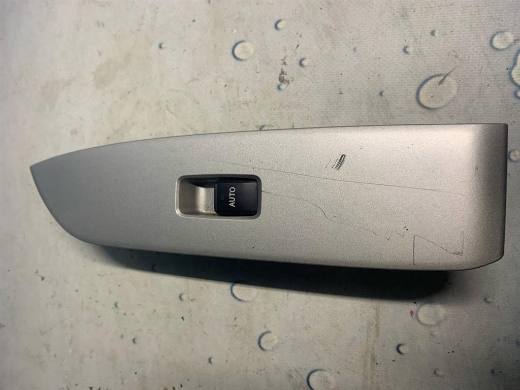 Lexus RX 400h (2003-2009) для Кнопка стеклоподъемника