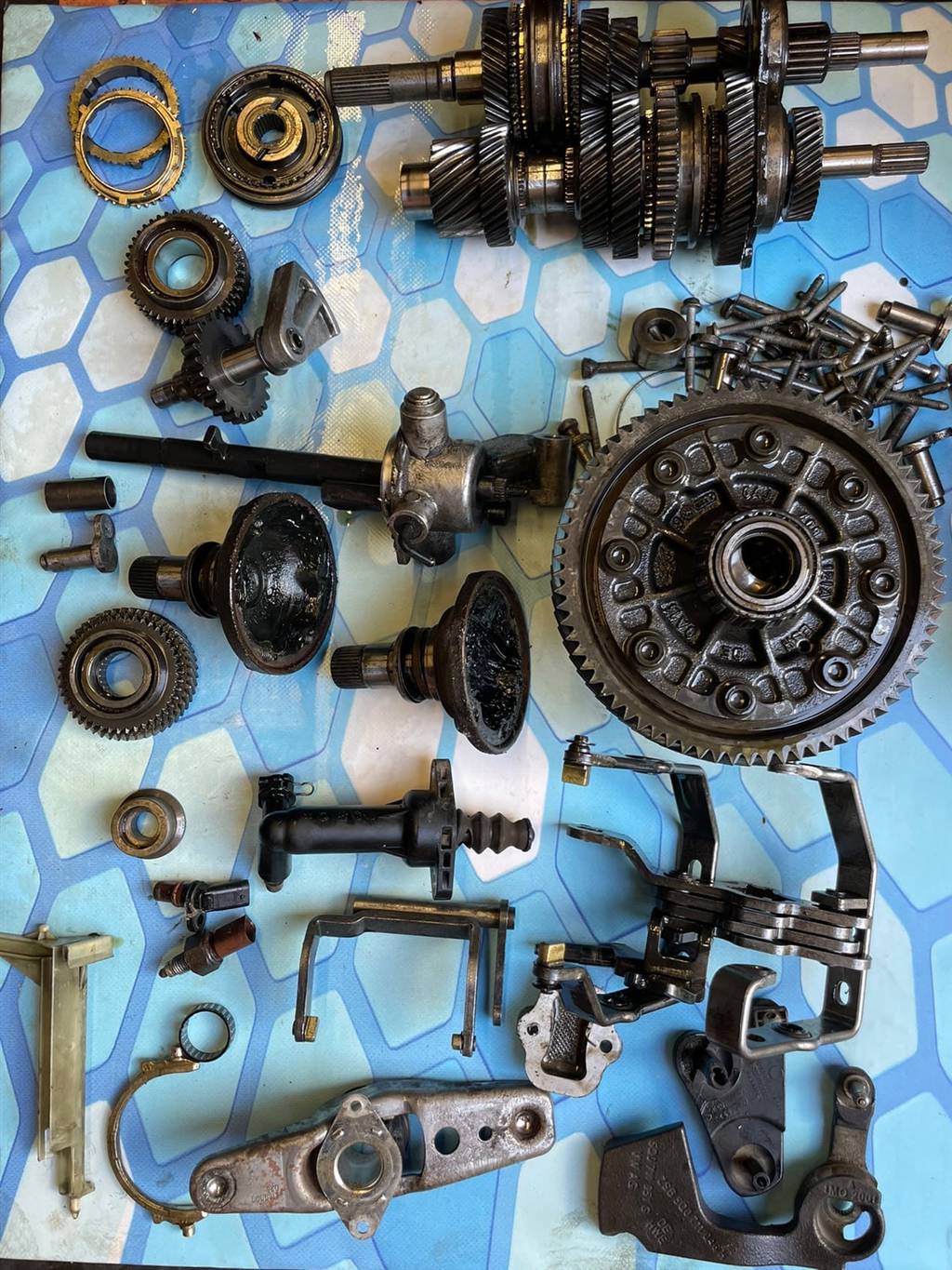 VW Golf VII (2012-2017) для Запчасти для МКПП 02T DQ200 MYF