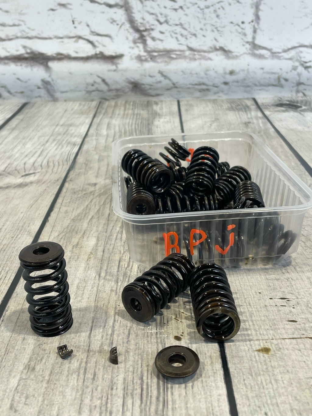 Audi A6 / C6 4F (2004-2011) для Пружина клапана