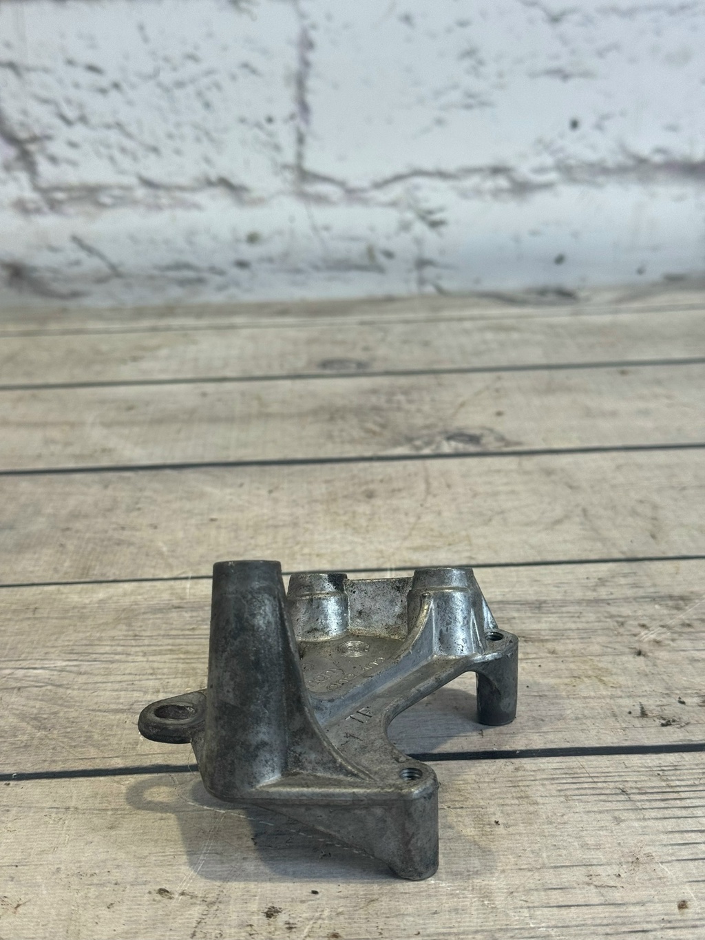 Skoda Octavia / A5 1Z / (2004-2013) для Кронштейн (сопут. товар)