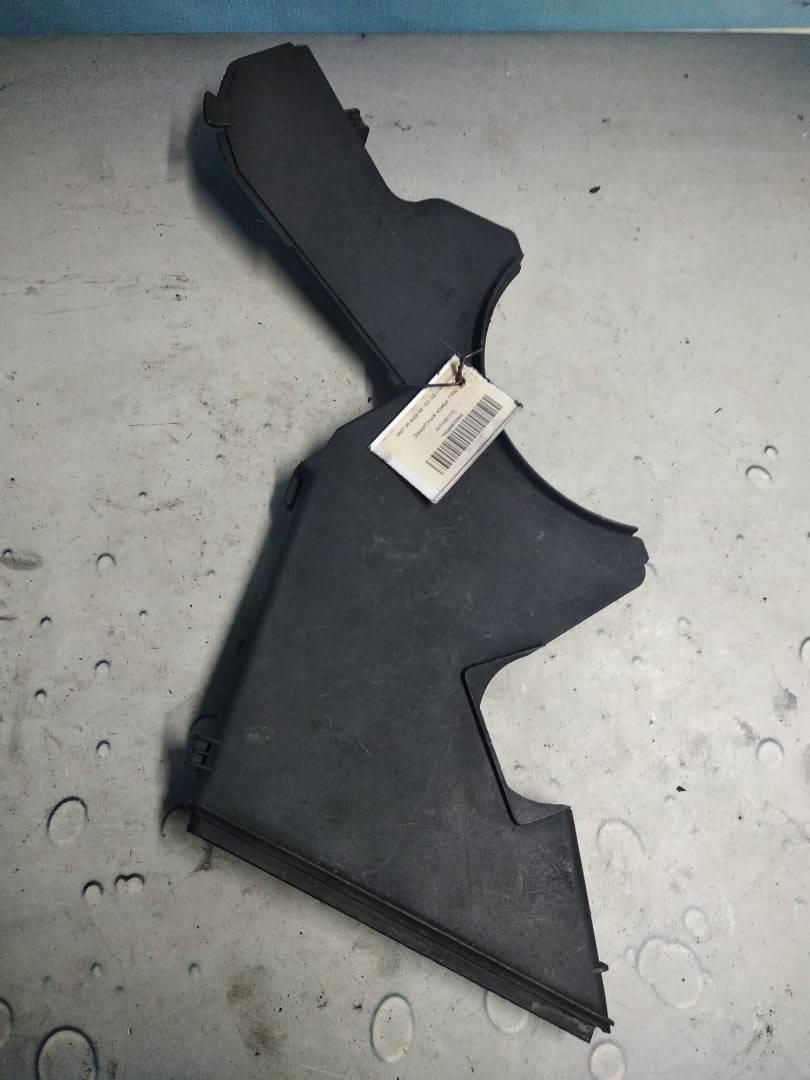 Audi A8 / D2 / 4D (1994-1998) для Защитный кожух ГРМ