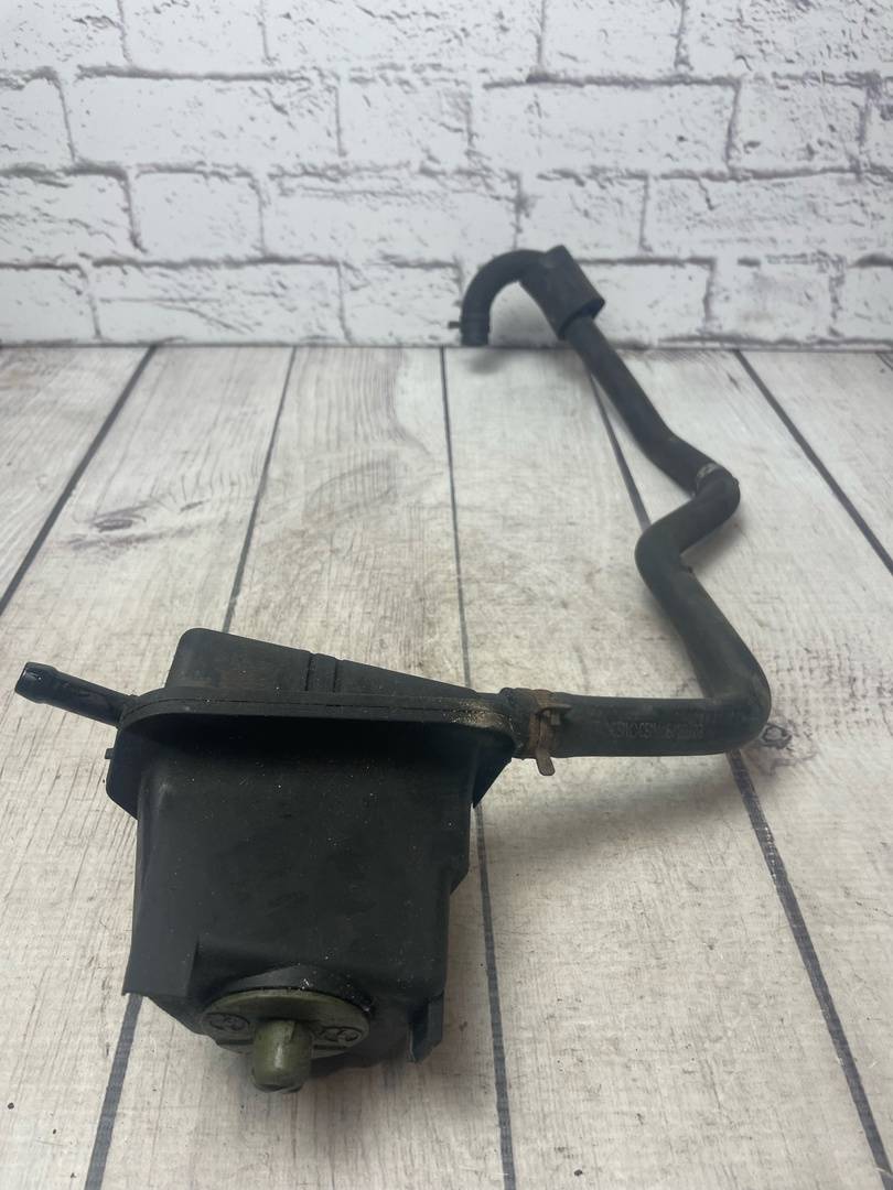 Audi A3 / 8L1 (1996-2003) для Бачок гидроусилителя руля