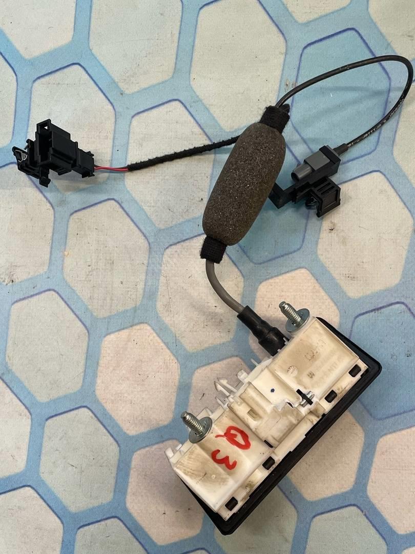 Audi Q5 / 8R (2008-2012) для Ручка открывания багажника