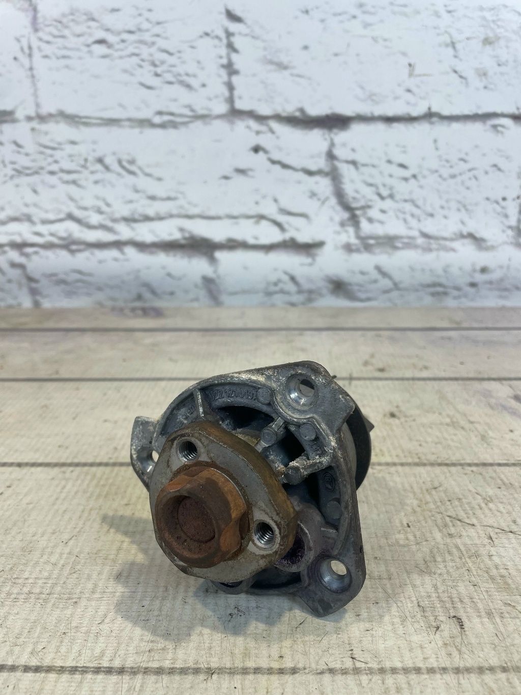 VW Touareg 1 (2002-2007) для Помпа