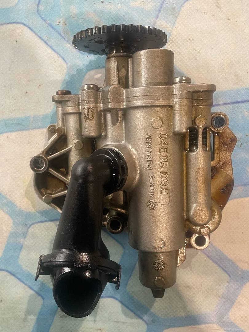 Audi A1 (2010-) для Масляный насос