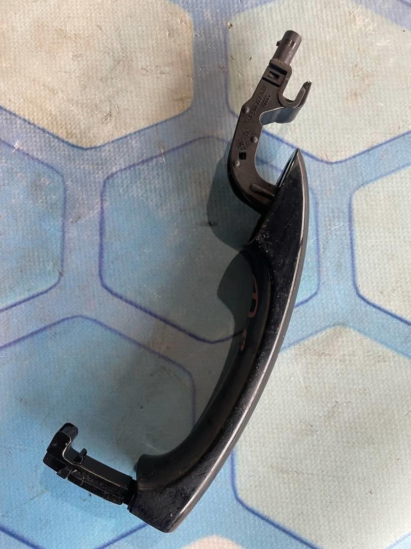 Audi Q5 / 8R (2008-2012) для Ручка двери внешняя