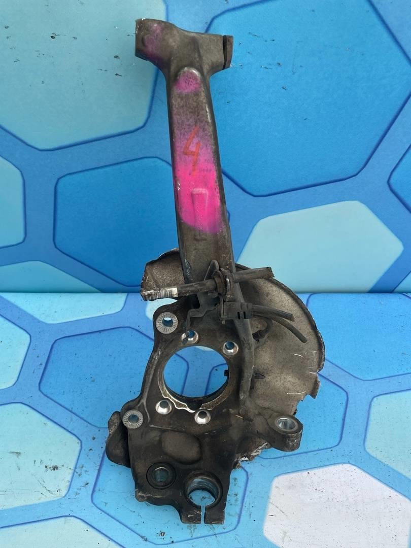 Audi Q5 / 8R (2008-2012) для Кулак поворотный передний левый