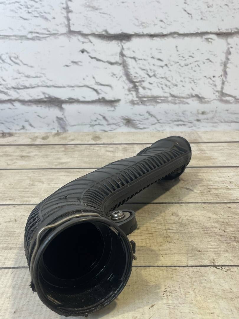 VW Tiguan 1 рест (2011-2016) для Патрубок интеркулера