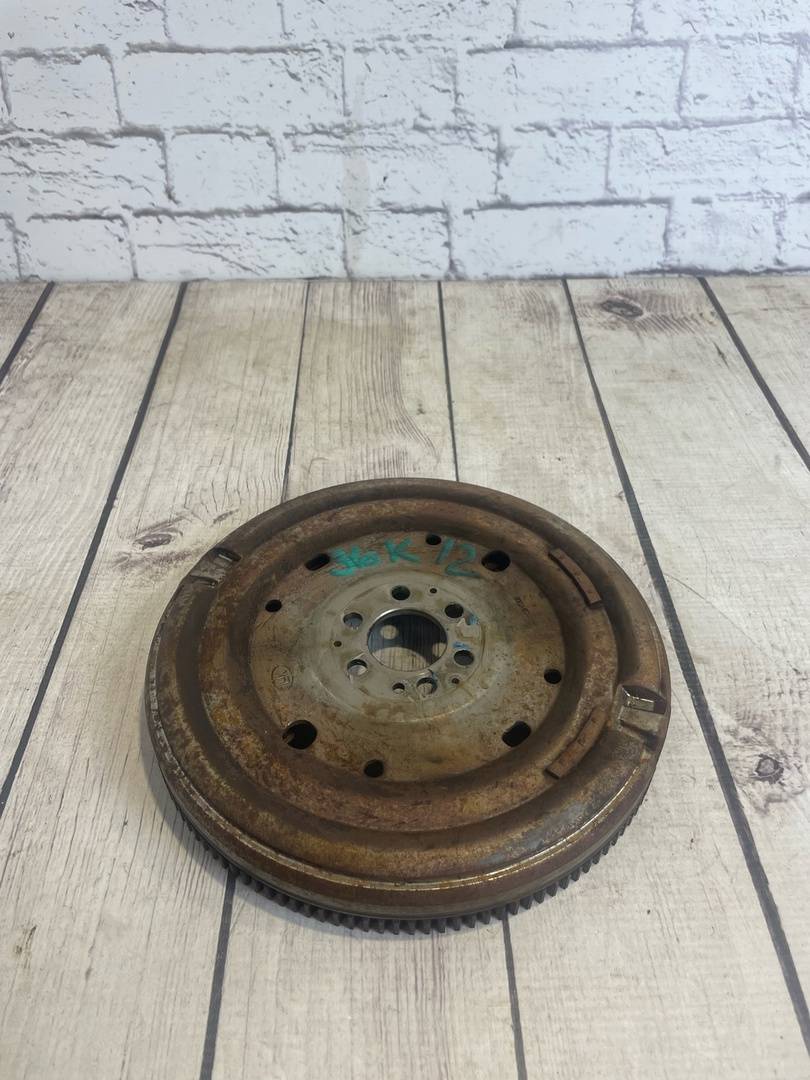 Skoda Yeti (2014-) для Маховик