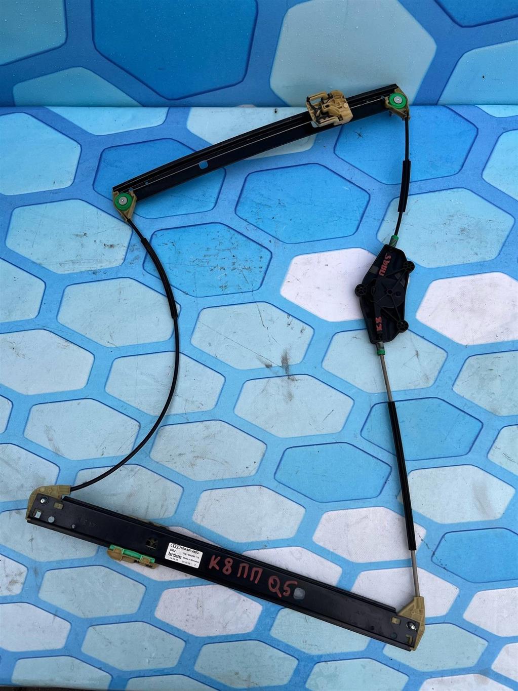 Audi Q5 / 8R (2008-2012) для Стеклоподъемник передний правый