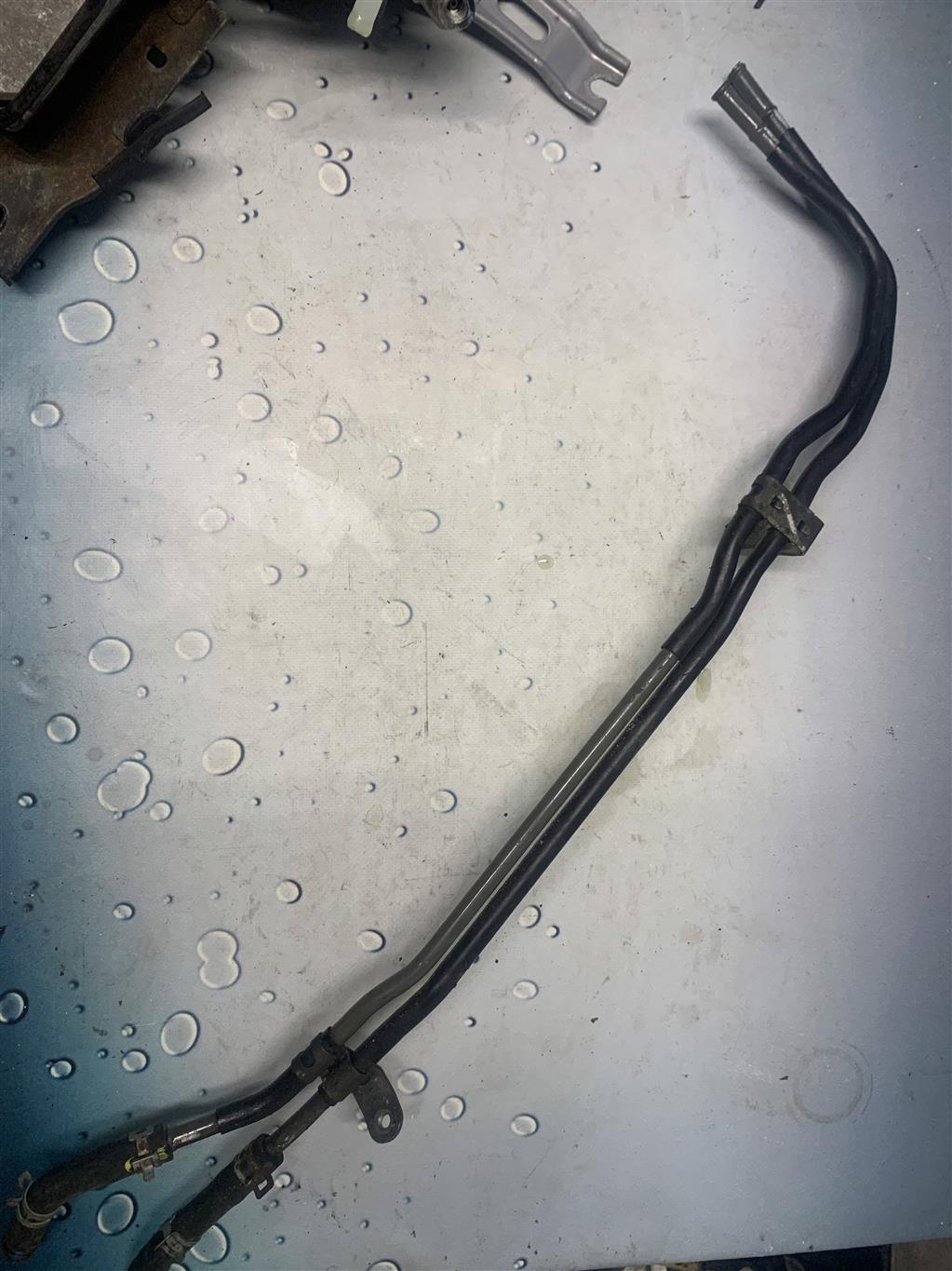 Lexus RX 400h (2003-2009) для Трубка тормозная