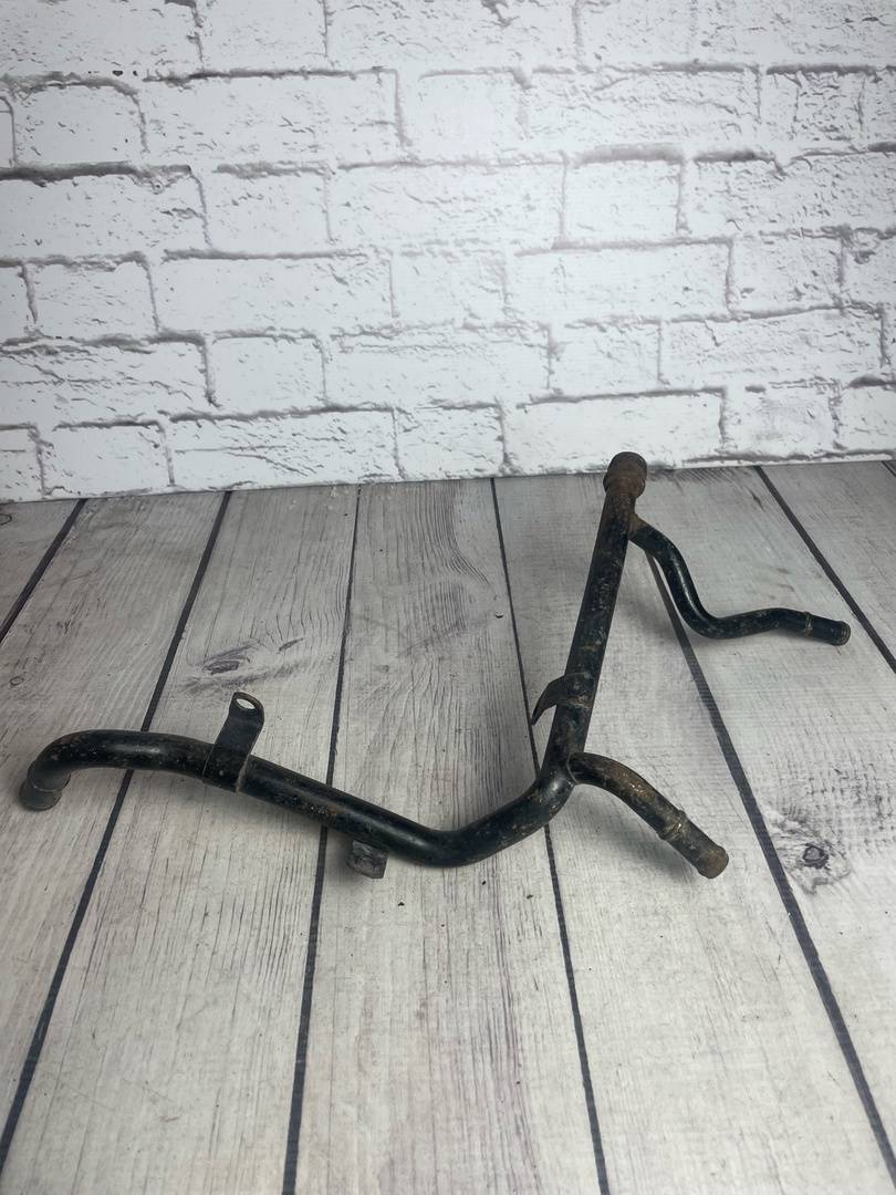 VW Passat B6 (2005-2010) для Трубка системы охлаждения ДВС металл