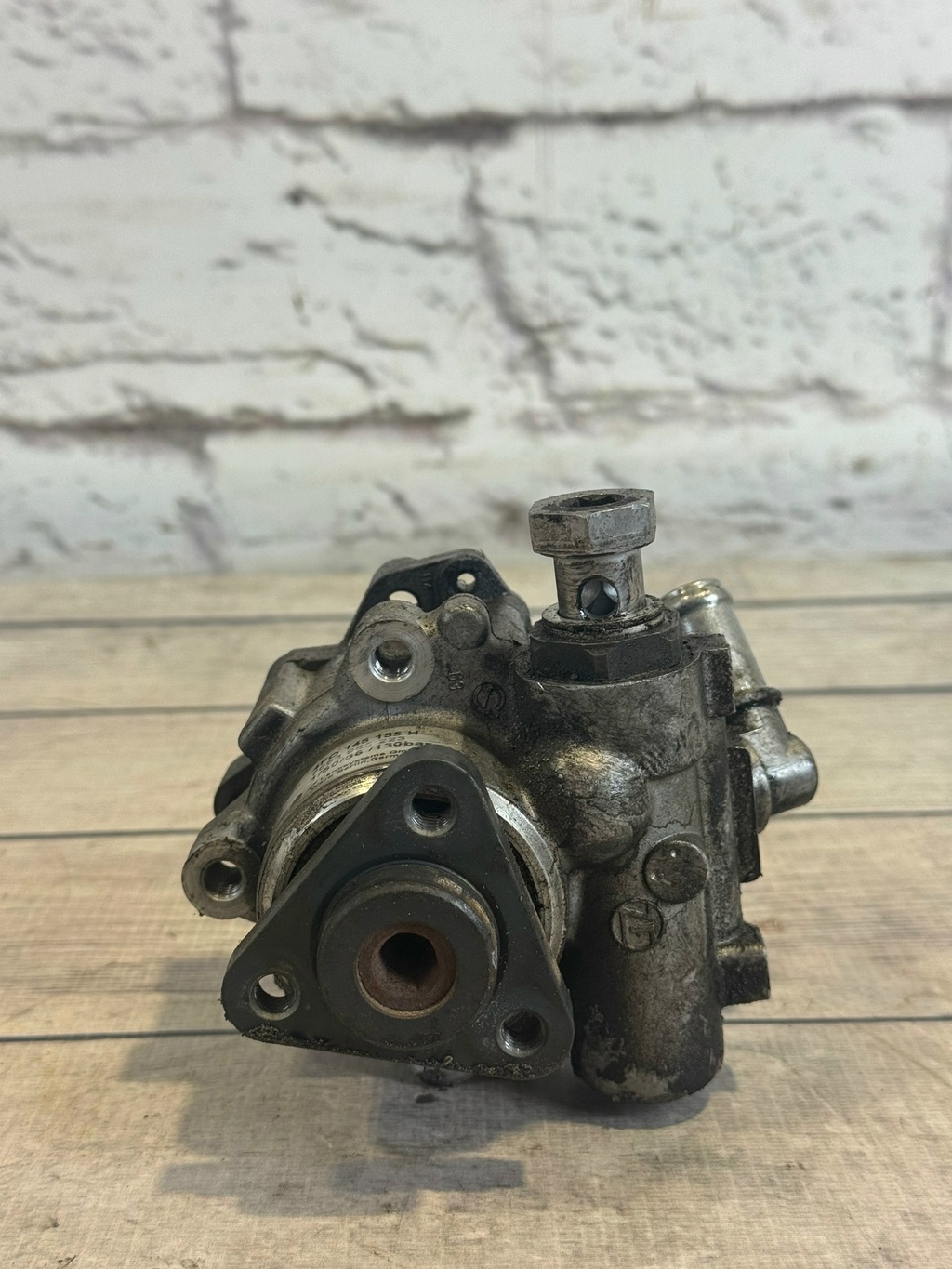 Audi A6 / C6 4F (2004-2011) для Насос гидроусилителя руля ГУР