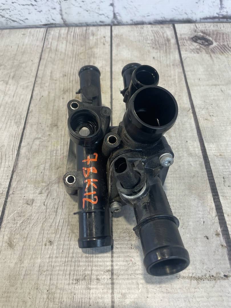 Skoda Octavia / A5 1Z / (2004-2013) для Корпус термостата