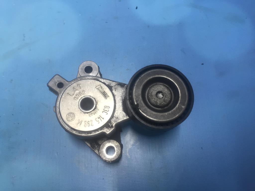 VW Jetta (2006-2011) для Ролик натяжителя ремня