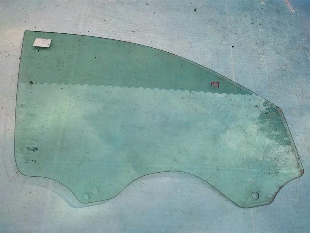 VW Touareg 1 (2002-2007) для Стекло двери переднее правое