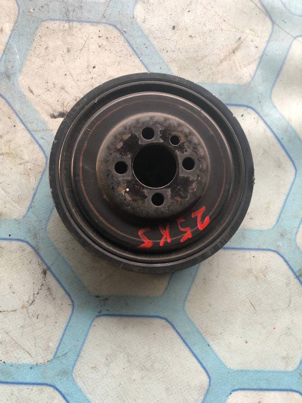 VW Passat B6 (2005-2010) для Шкив коленвала