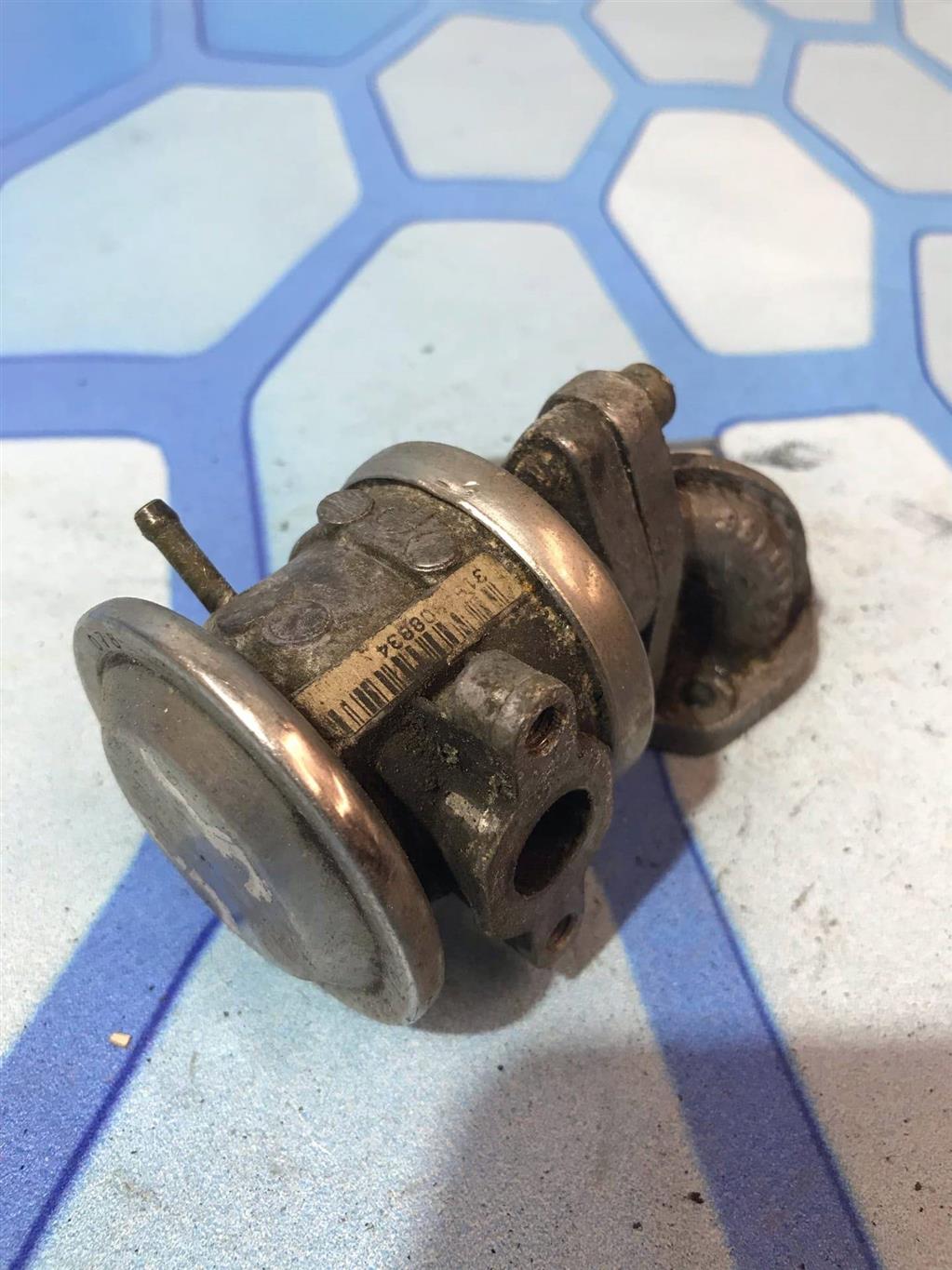 Audi A8 / D2 / 4D (1994-1998) для Клапан ЕГР