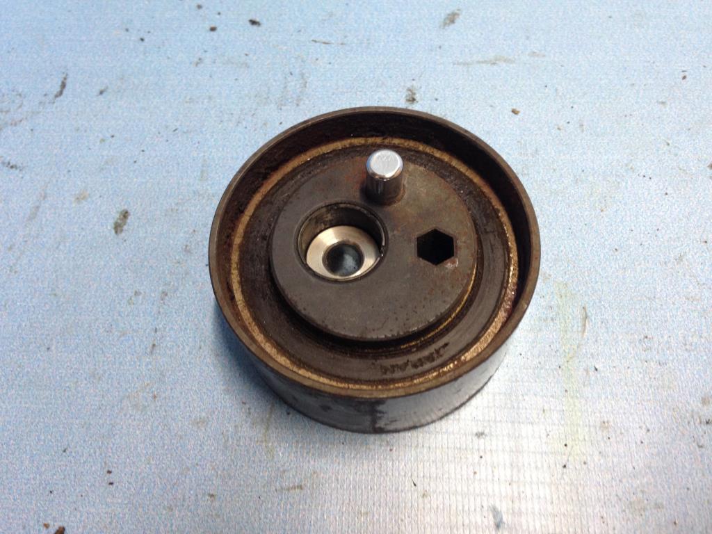 Audi A6 / C5 (1997-2004) для Ролик натяжителя ремня