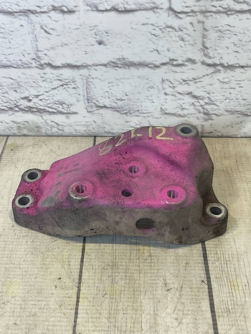 VW Tiguan 1 рест (2011-2016) для Кронштейн кпп