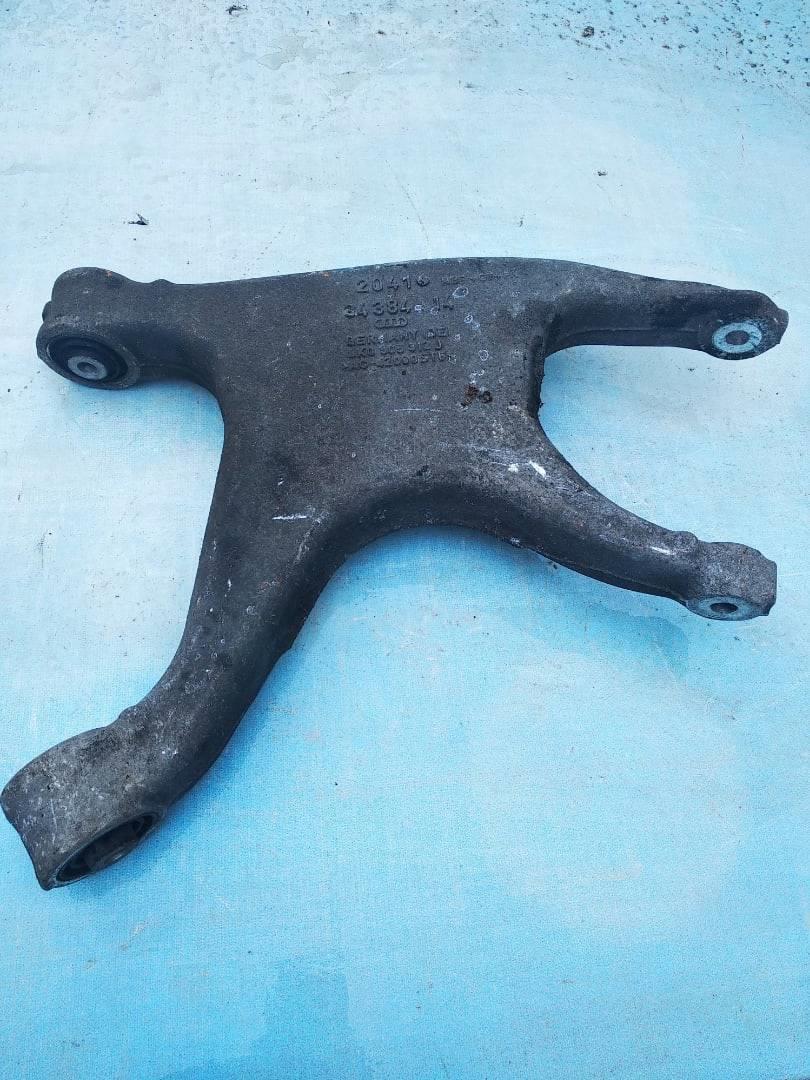 Audi A4 / B8 (2007-2015) для Рычаг задней балки нижний правый