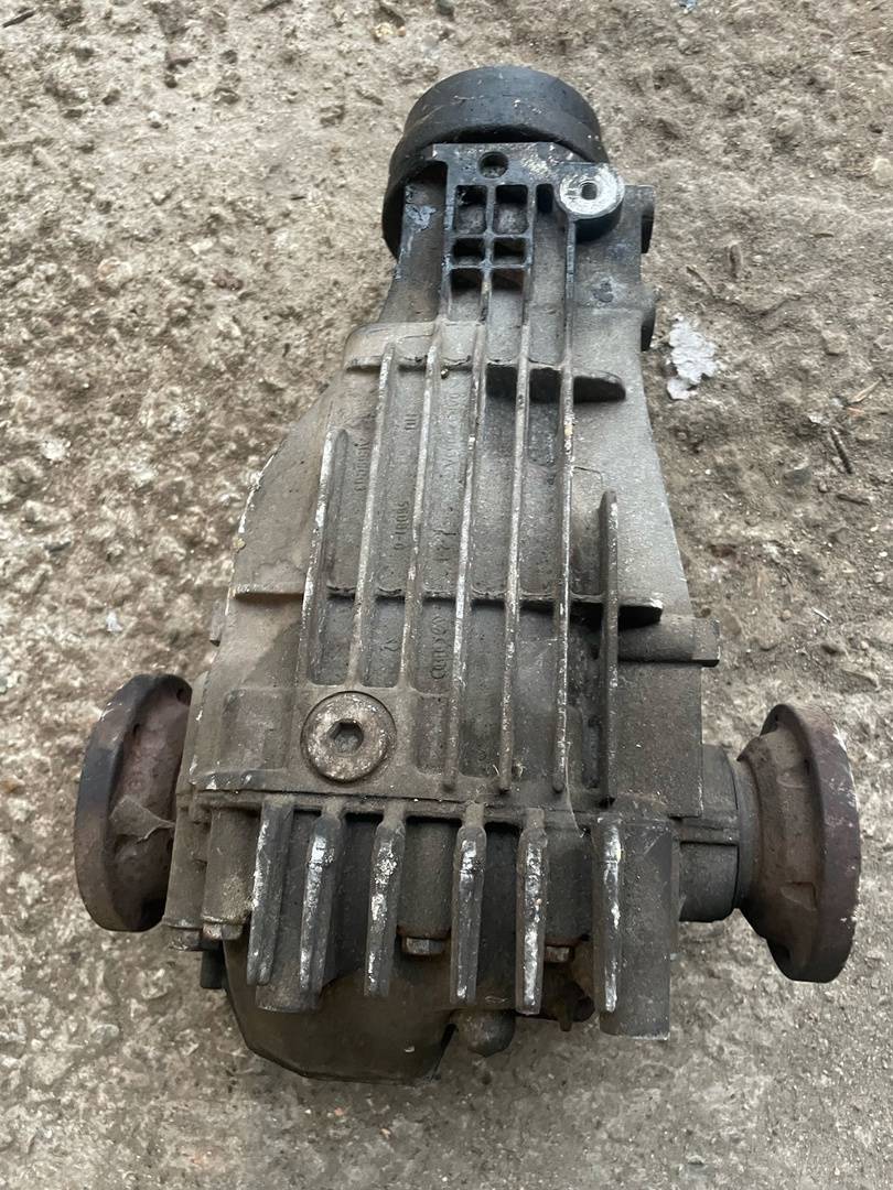 Audi Q5 / 8R (2008-2012) для Редуктор заднего моста