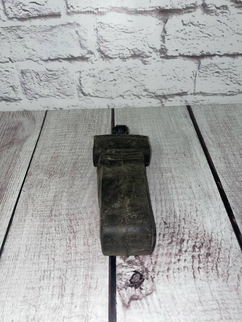 Audi Q5 / 8R (2008-2012) для Ограничитель двери