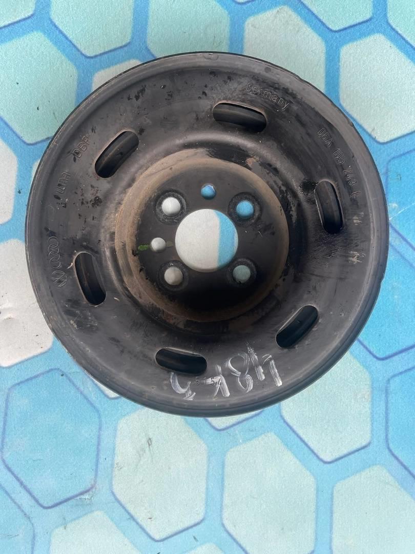 VW Passat B6 (2005-2010) для Шкив коленвала