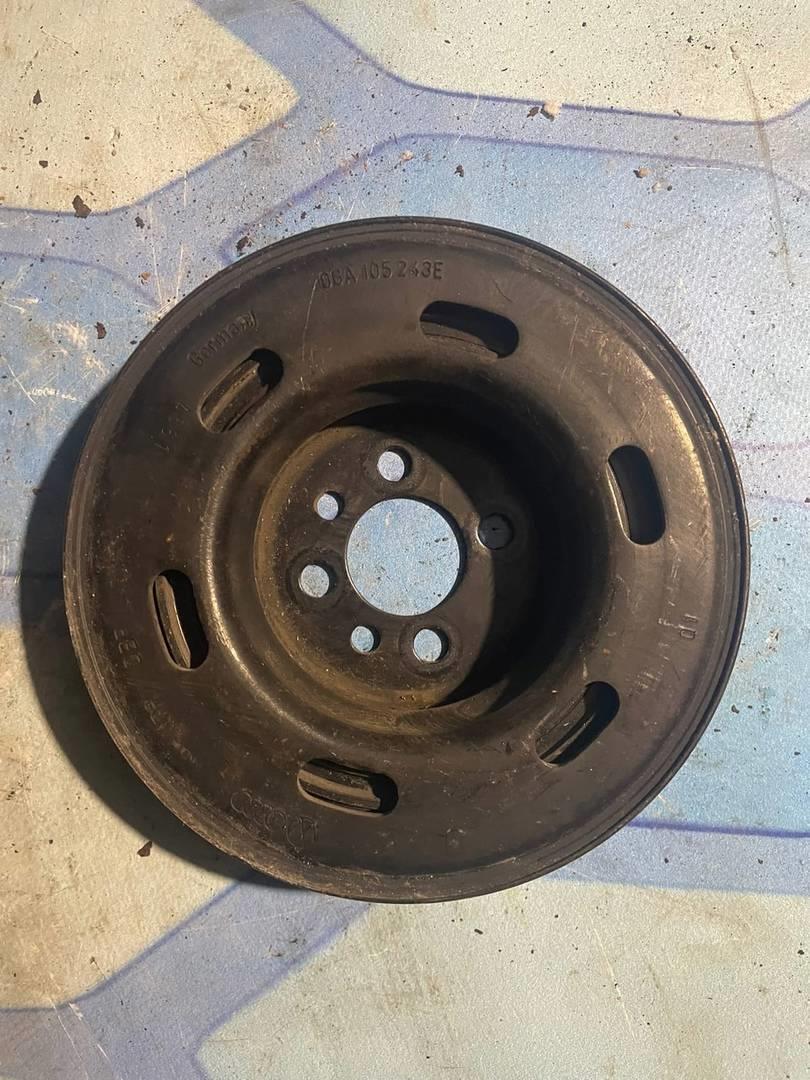 VW Passat B6 (2005-2010) для Шкив коленвала