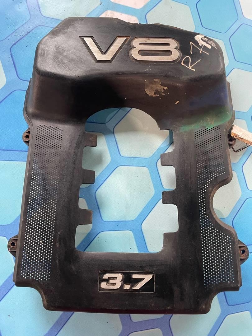 Audi A8 / D2 / 4D (1994-1998) для Накладка двигателя декоративная