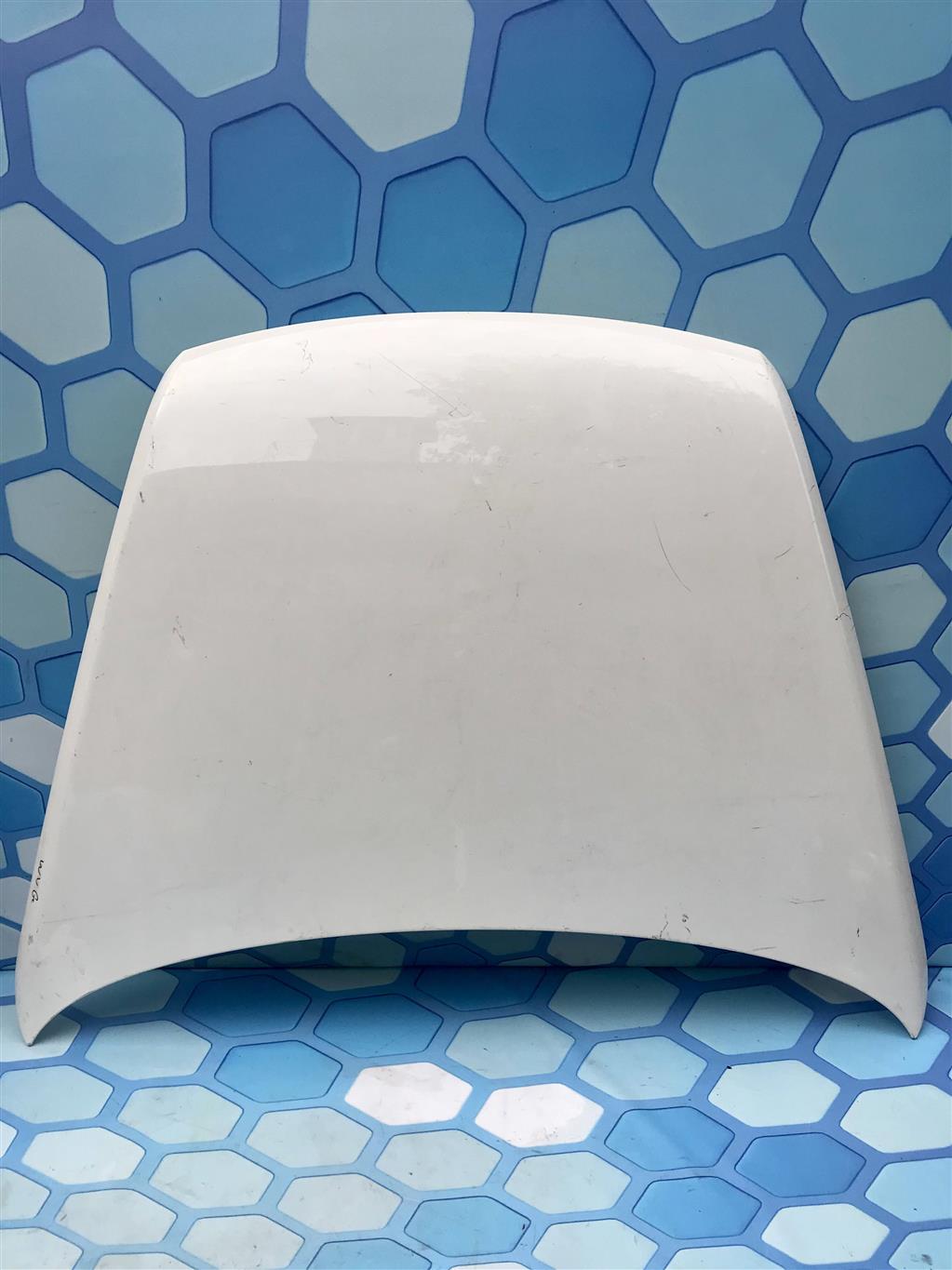 VW Touareg 1 (2002-2007) для Капот