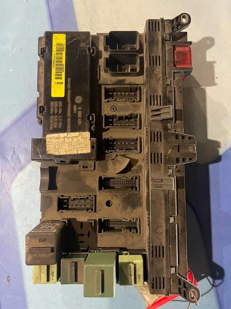 Land Rover Range Rover III L322 (2005-2010) для Блок предохранителей 