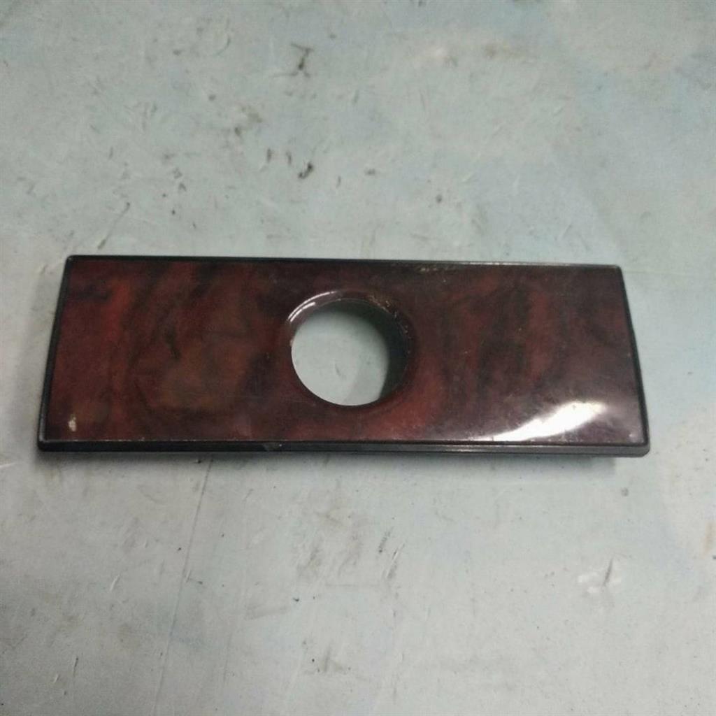 Audi A8 / D2 / 4D (1994-1998) для пластик салона