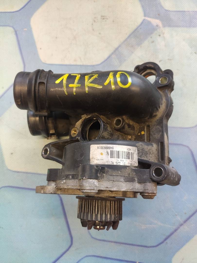 VW Passat CC (2008-) для Насос водяной (помпа)