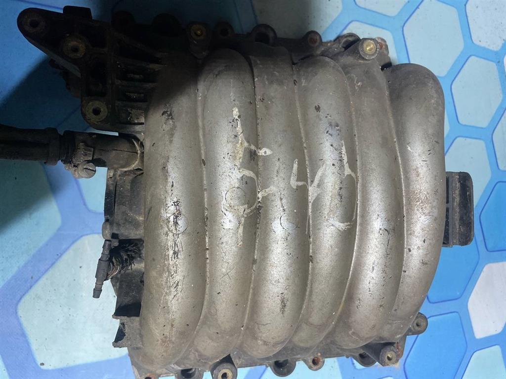 Audi A6 / C5 (1997-2004) для Коллектор впускной