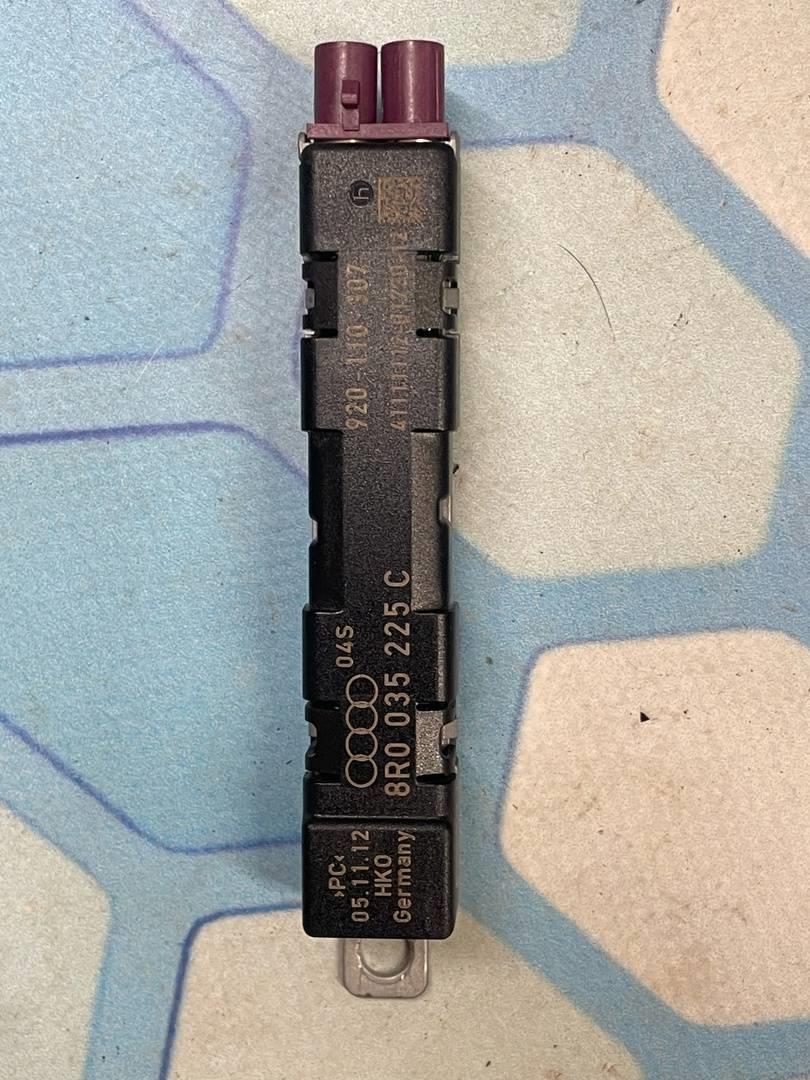 Audi Q5 / 8R (2008-2012) для Антенна