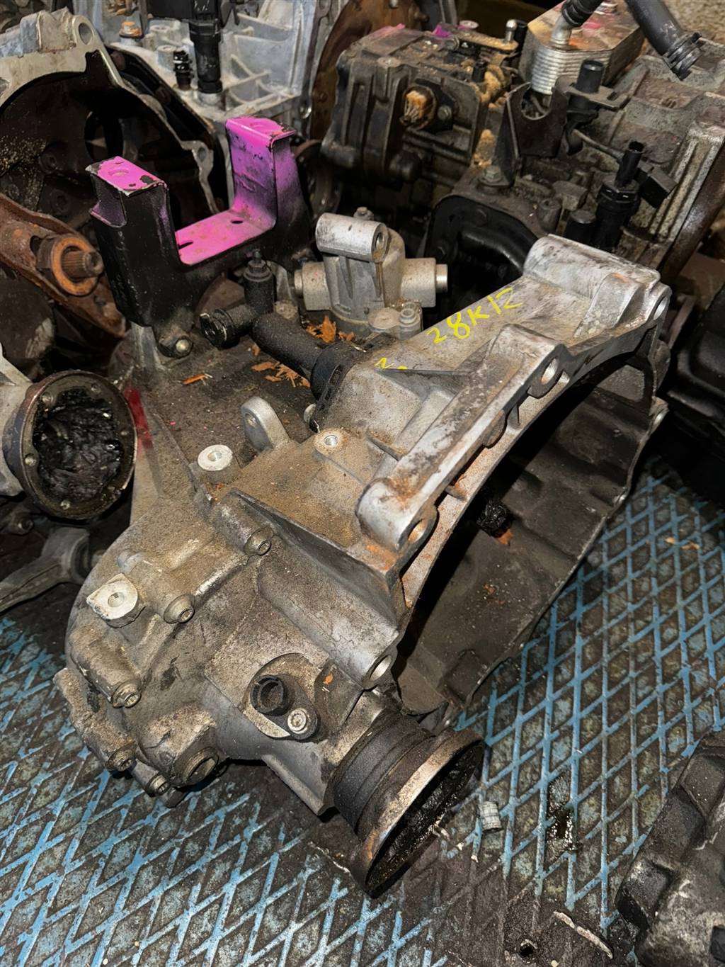 VW Golf VII (2012-2017) для МКПП 6ст. MQ200 NBU (из Японии)