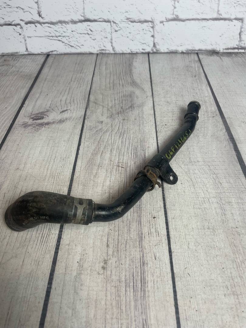 VW Passat B6 (2005-2010) для Трубка системы охлаждения ДВС металл