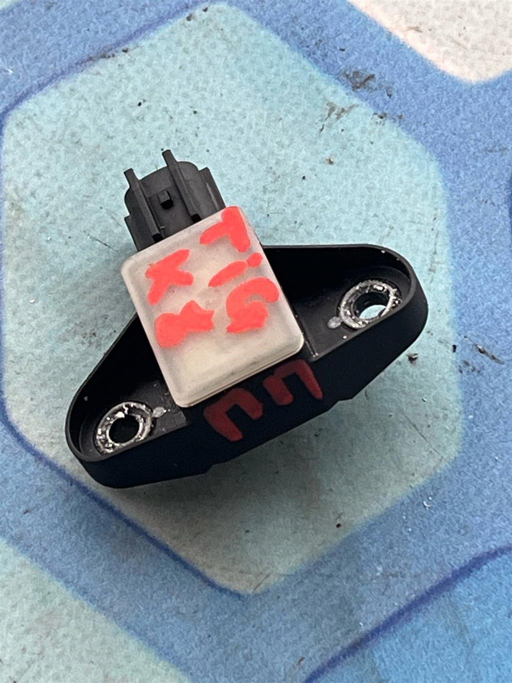 VW Tiguan 1 (2007-2011) для Датчик AIR BAG