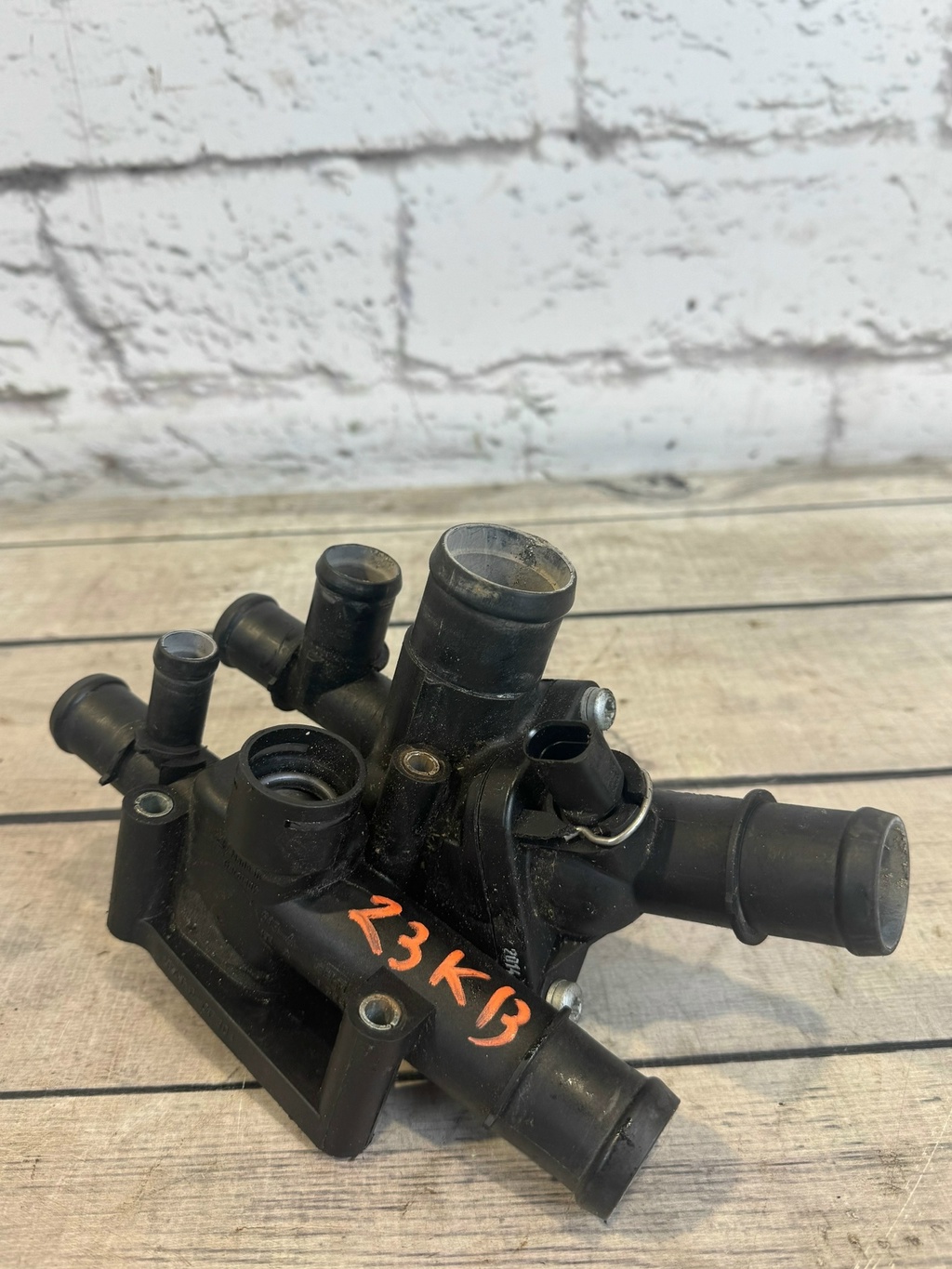 Skoda Octavia / A5 1Z / (2004-2013) для Корпус термостата