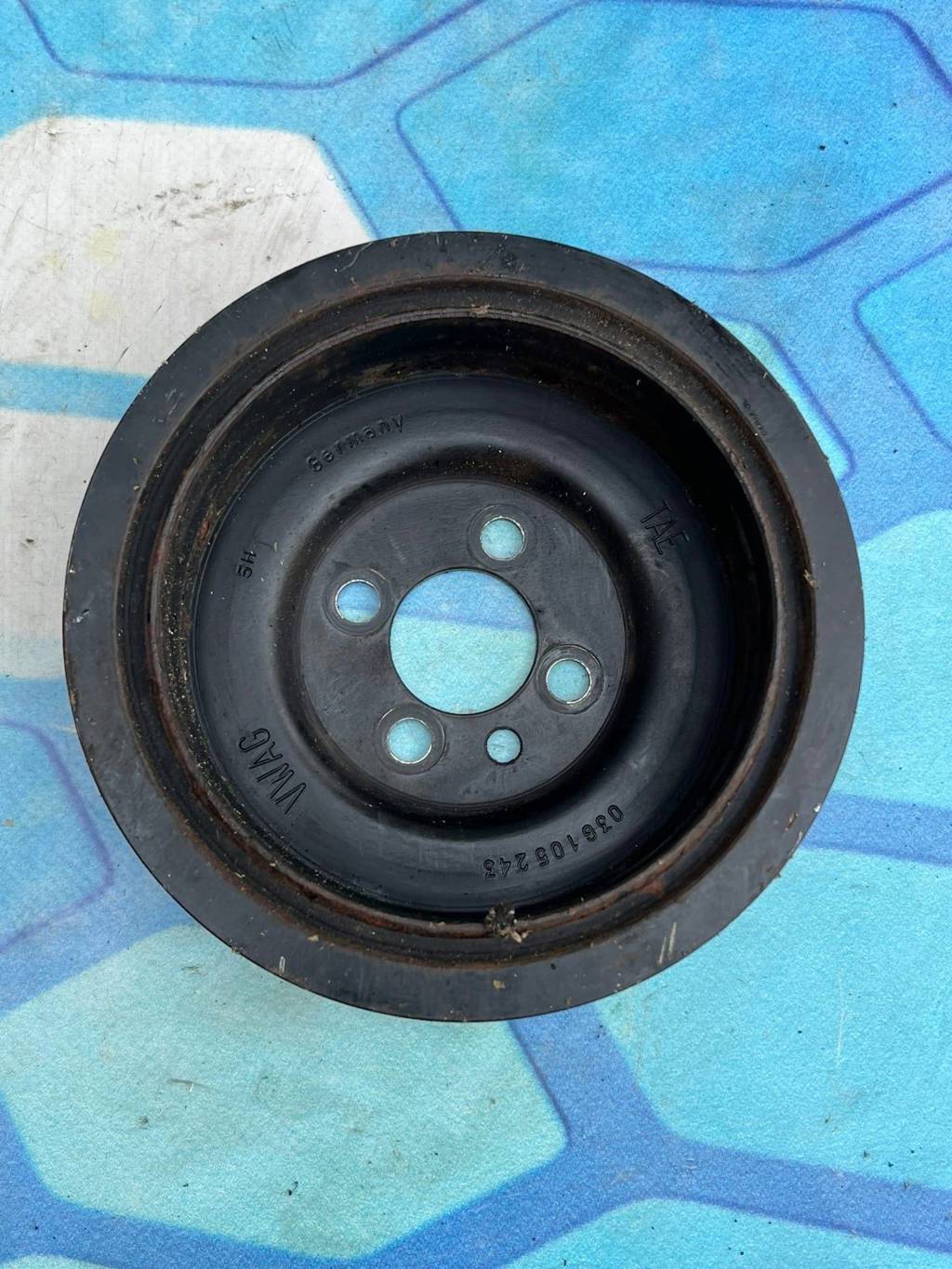 VW Passat B6 (2005-2010) для Шкив коленвала