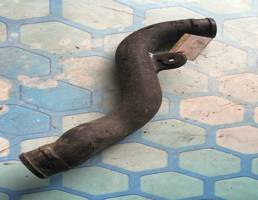 Патрубок интеркулера для VW Passat B5 (1996-2000)  запчасти бу