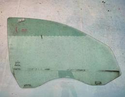 Стекло двери передней правой для Mercedes C-Klasse W203 (2000-2006)  запчасти бу