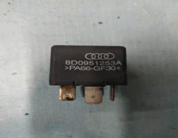 Реле для Audi A6 / C5 (1997-2004)  запчасти бу