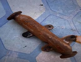 Трубка ЕГР  для Ssang-Yong Raxton 1 (2001-2006)  запчасти бу