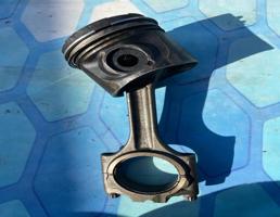 Поршень в сборе с шатуном для Volvo XC90 (2002-2015)  запчасти бу