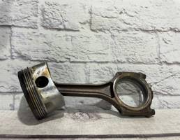 Поршень в сборе с шатуном для Audi A4 / B6 (2000-2004)  запчасти бу