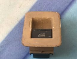 Кнопка стеклоподъемника для VW Touareg 1 (2002-2007)  запчасти бу