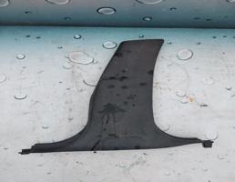 Обшивка стойки правая средняя нижняя для Peugeot 407 (2004-2010)  запчасти бу