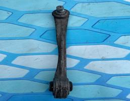 Рычаг передний верхний правый для Audi A4 / B8 (2007-2015)  запчасти бу